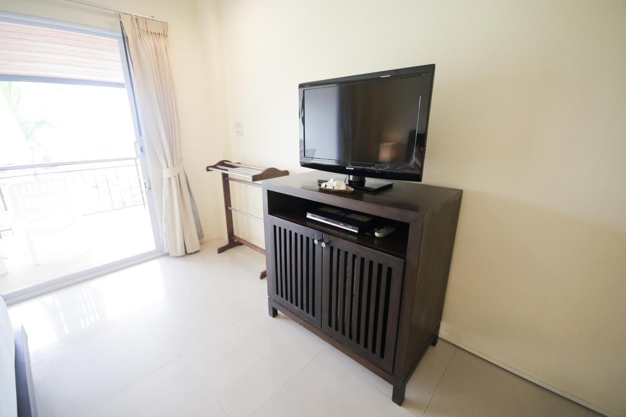 Lamai Buri Resort Room photo