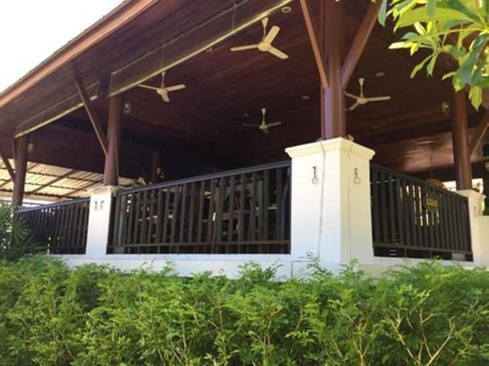 Lamai Buri Resort Exterior photo
